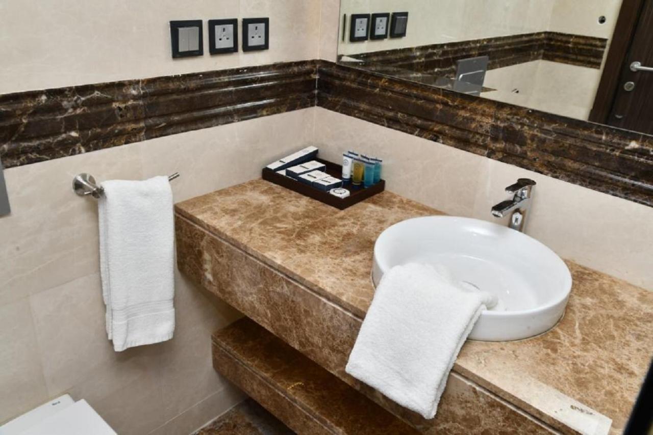 Premium Single Room