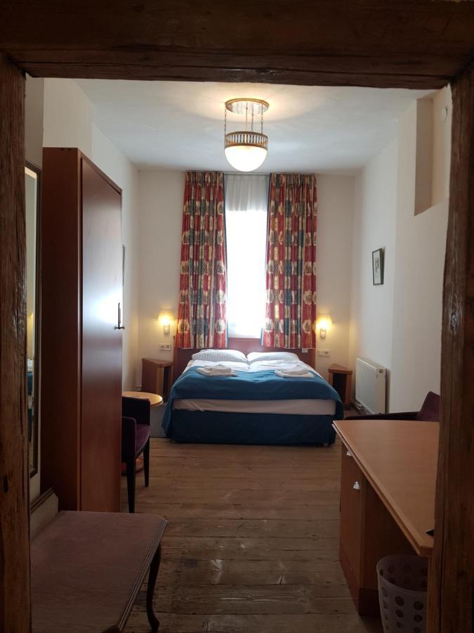 Twin Room,1022323705:JPEG