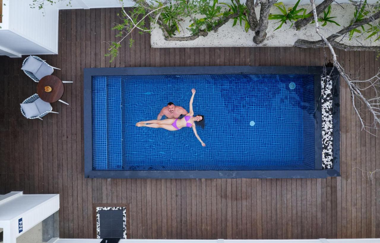 Villa Deluxe sulla Spiaggia con Piscina