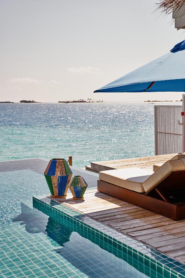 Villa am Wasser mit 2 Schlafzimmern und eigenem Pool