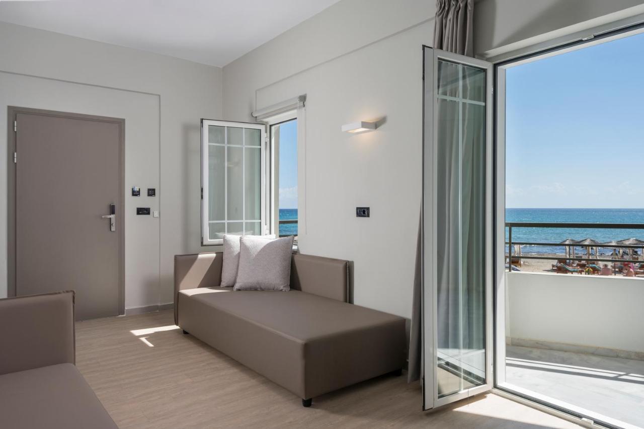 Deluxe Suite with Sea View