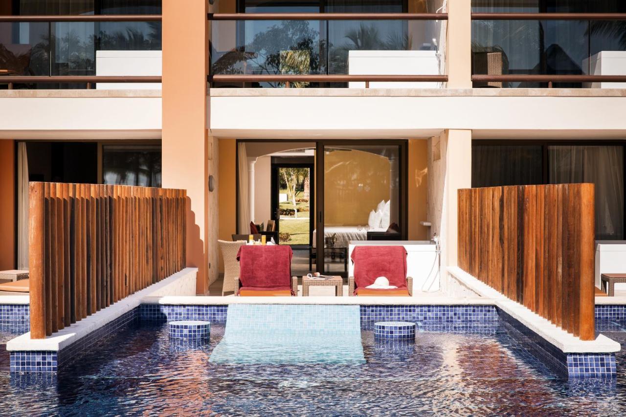 Suite Junior con acceso directo desde la piscina - Nivel Premium