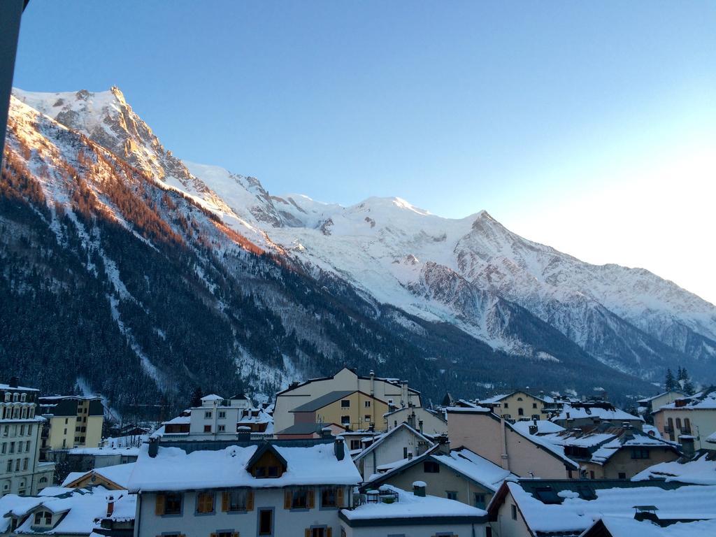 Superior Zimmer mit Balkon - Blick auf den Mont Blanc