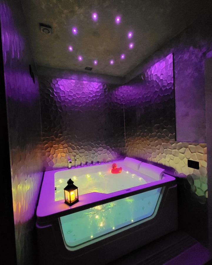 Deluxe Kamer met Queensize Bed en een Bubbelbad