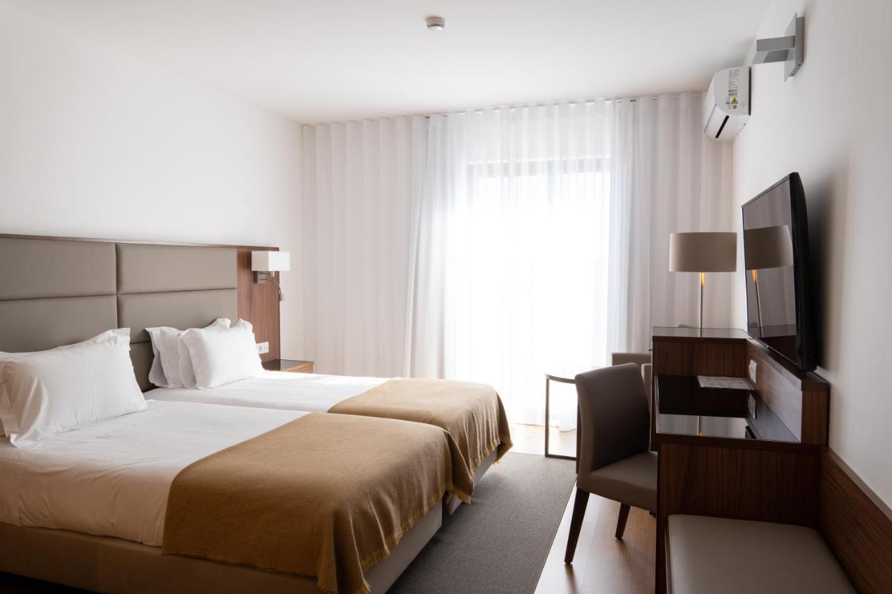 Twin Room,1692133604:JPEG