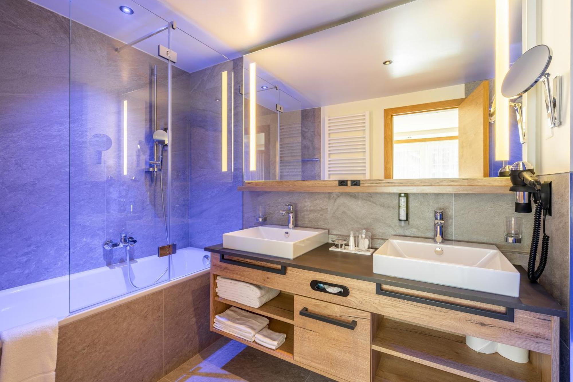 Standard Double Room with partial Matterhorn View