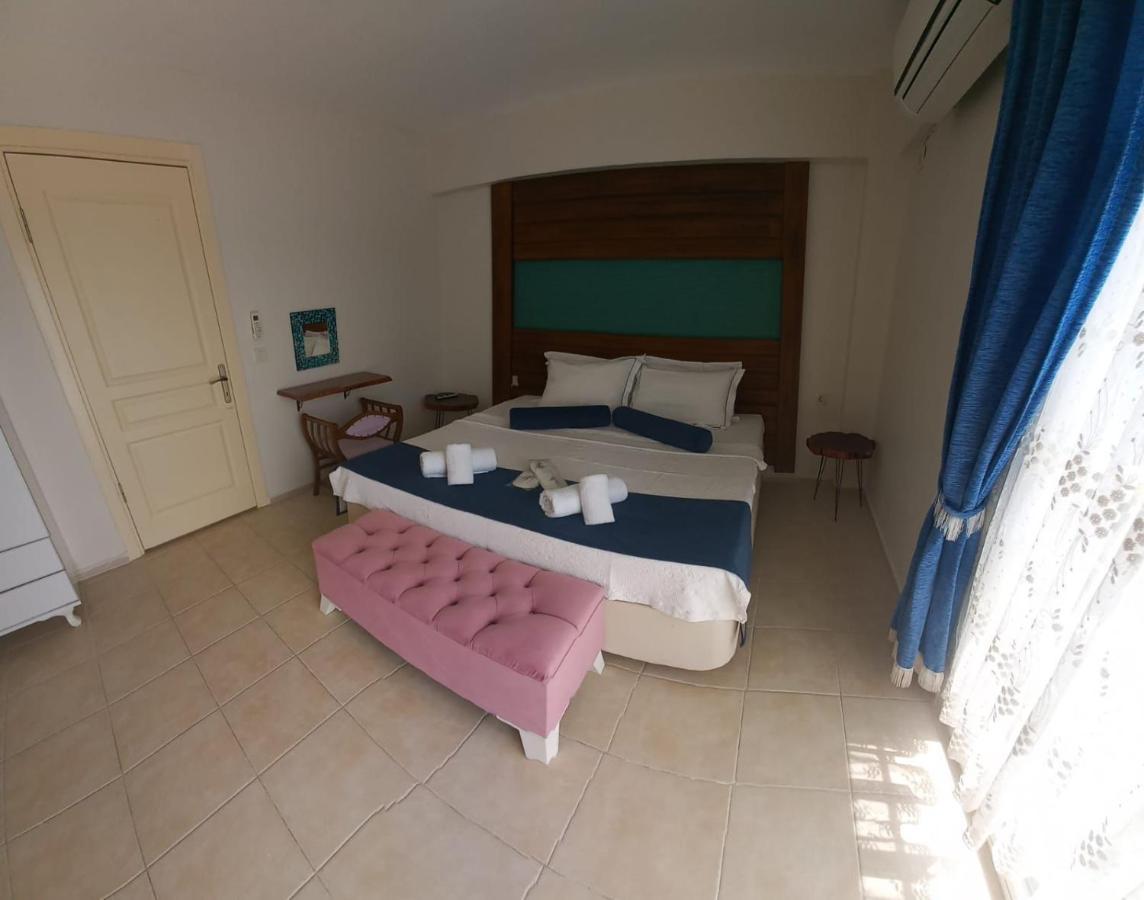 Standard Room,1586871354:JPEG