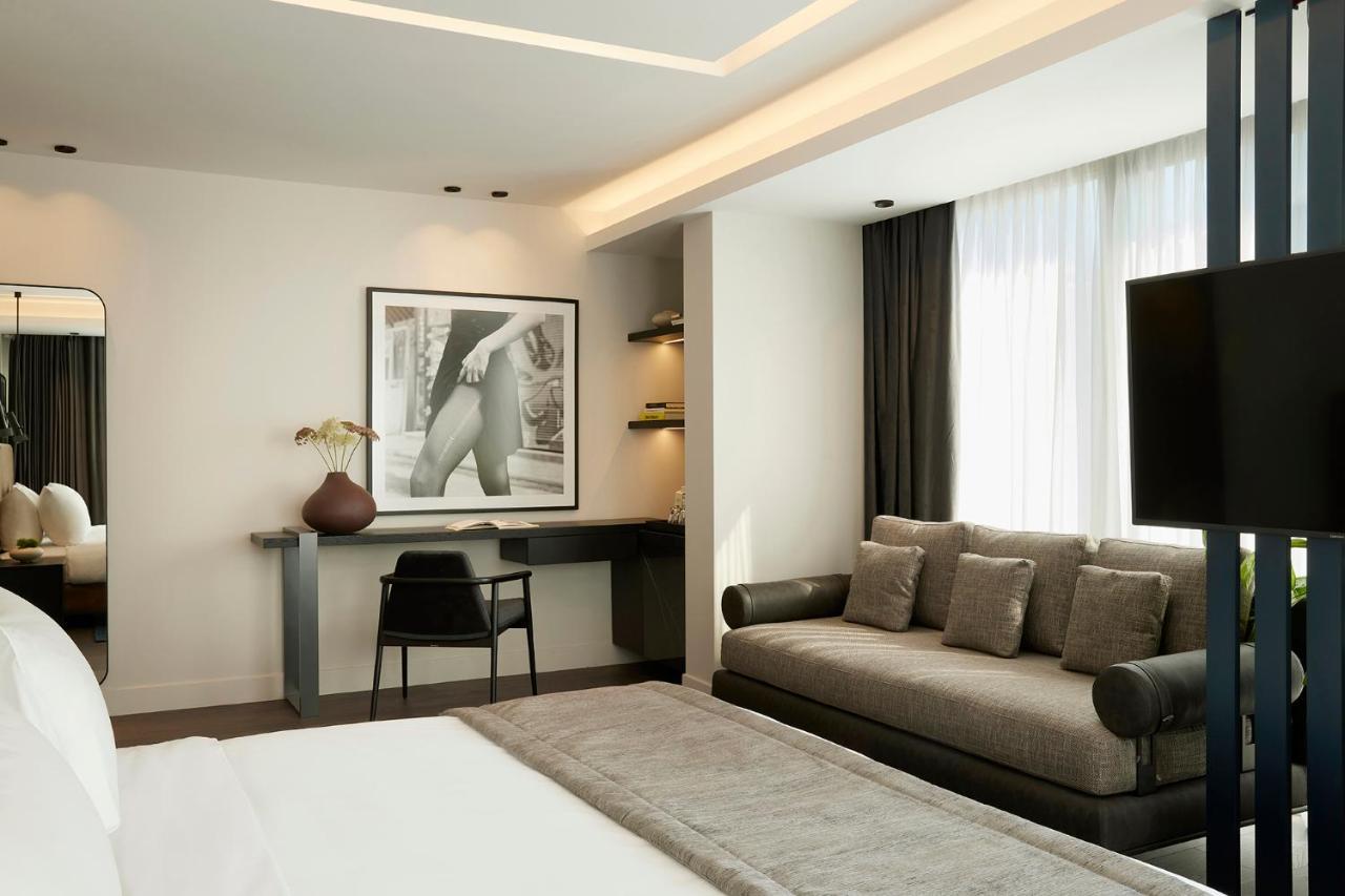 Teight Penthouse Suite