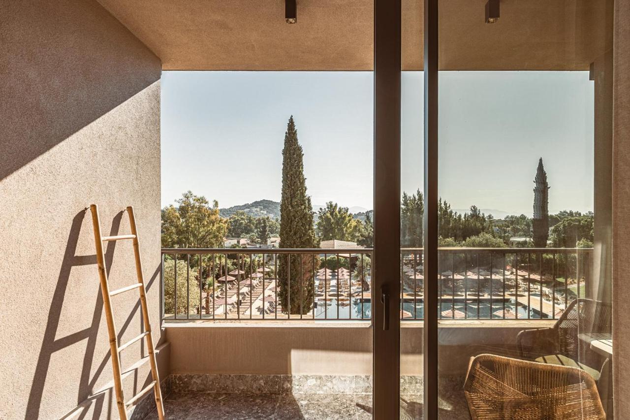 Chambre Double - Vue sur Piscine