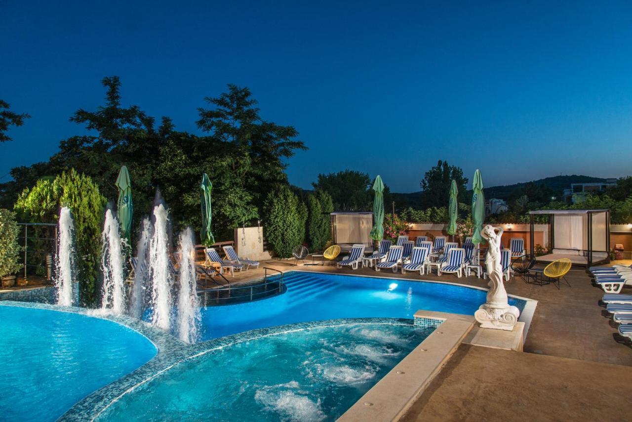 Triple Room with Terrace