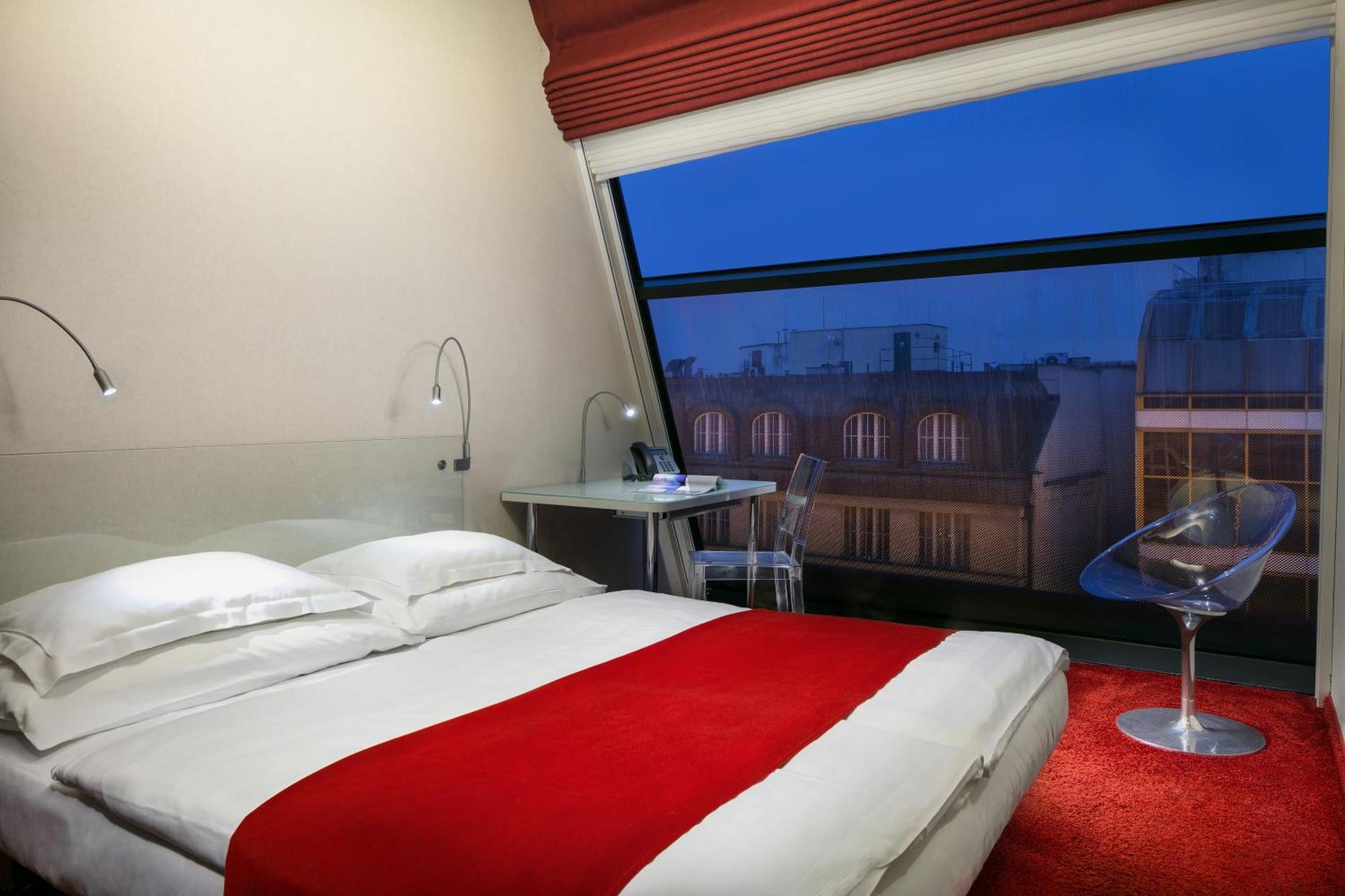 Quarto Superior com Cama de Casal ou 2 de Solteiro