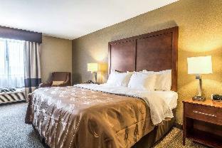 King Room - Accessible/Non-Smoking