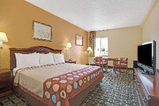King Room - Non-Smoking
