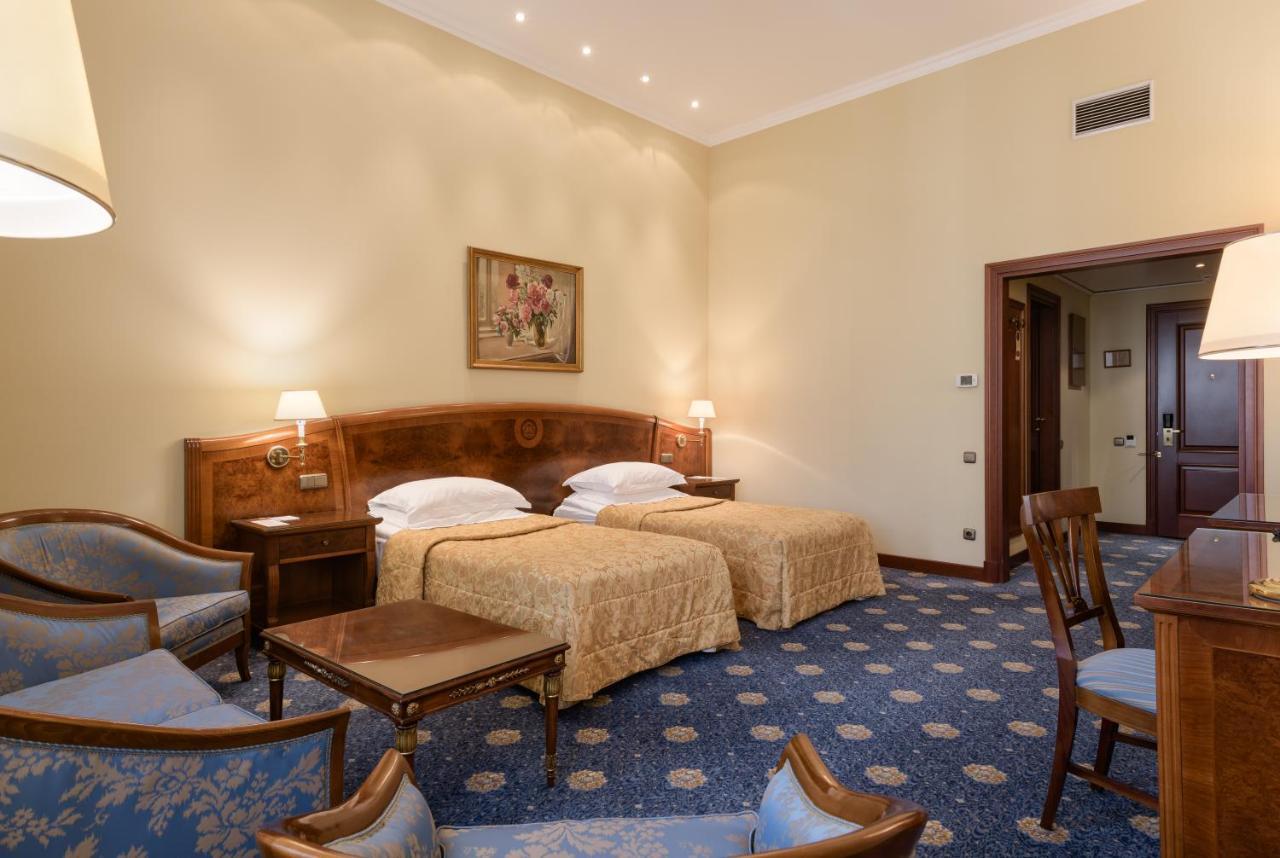 Premier Twin Room