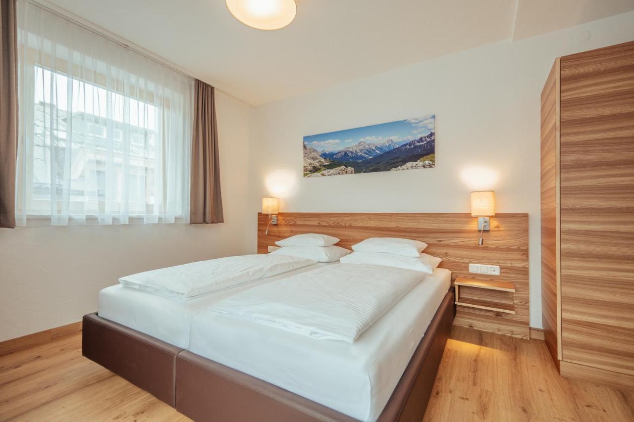 Doppelzimmer mit Balkon
