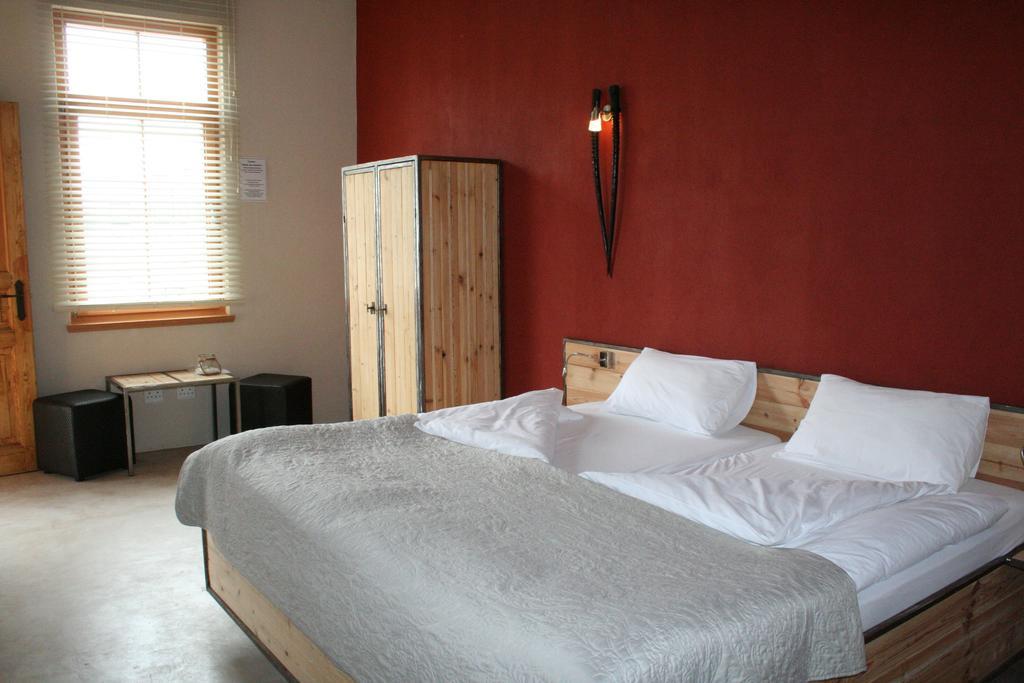 Chambre Double ou Lits Jumeaux Supérieure avec Vue Partielle sur la Mer