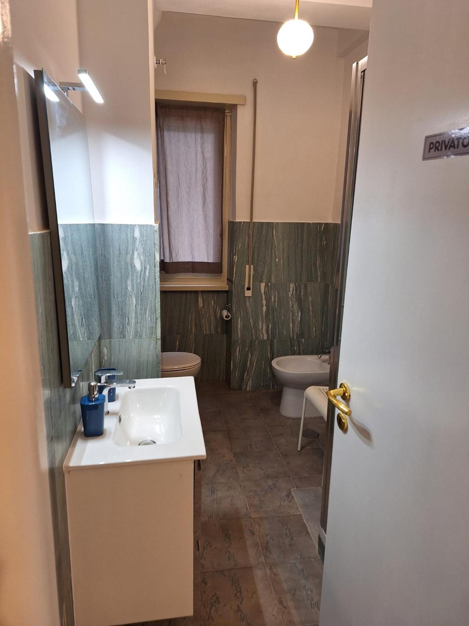 Habitación Triple con baño privado externo