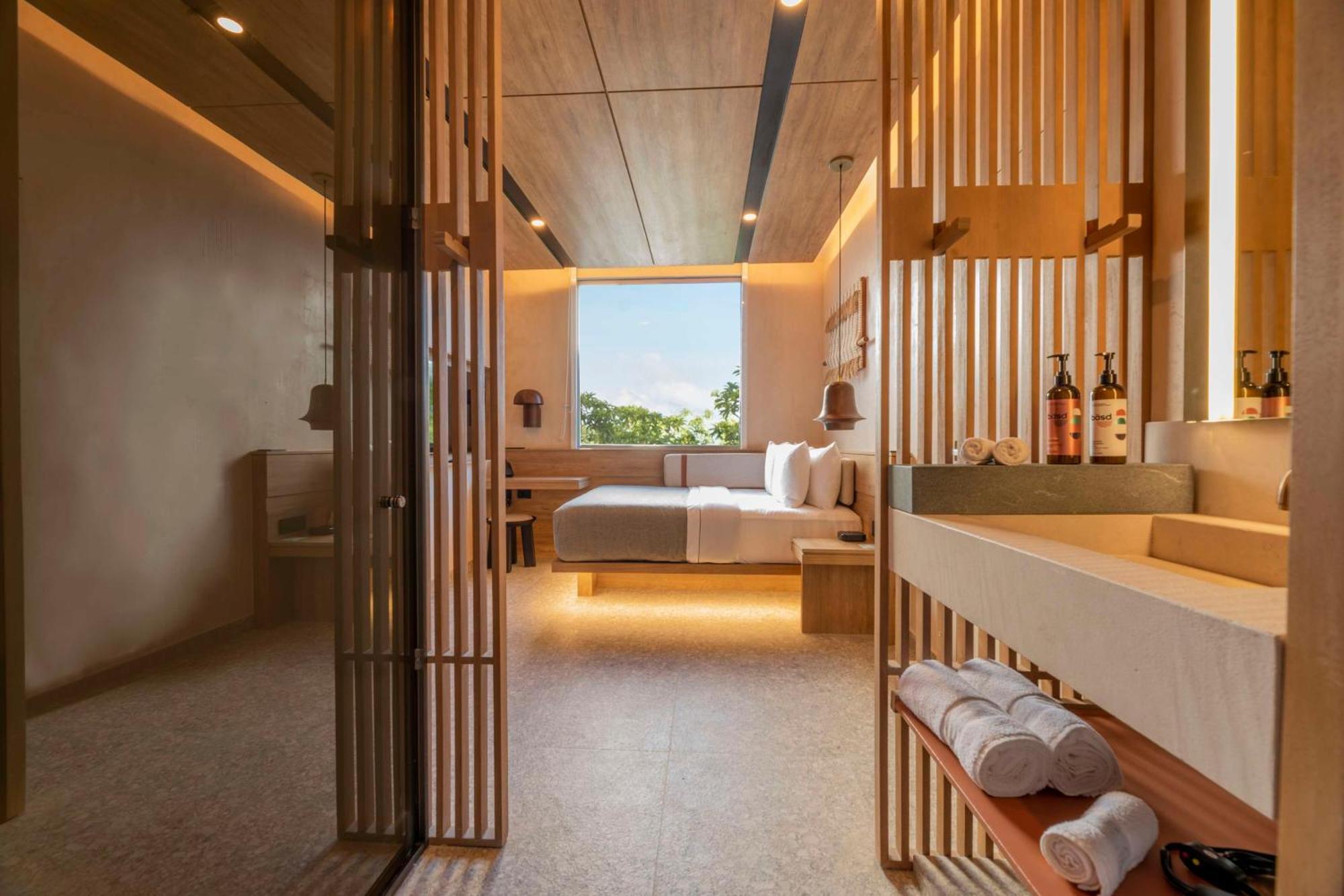 Kamer met Queensize Bed en Toegang tot het Dak