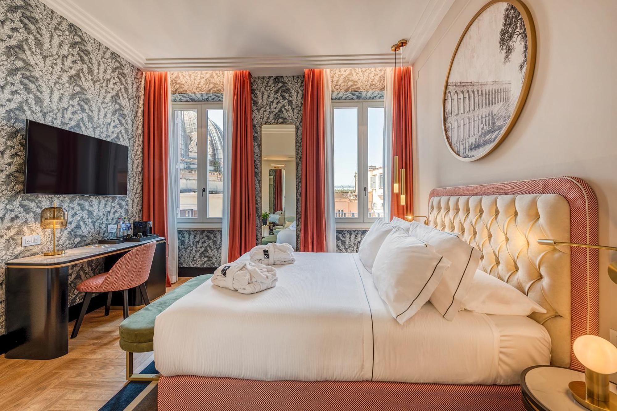 Deluxe Queen Room