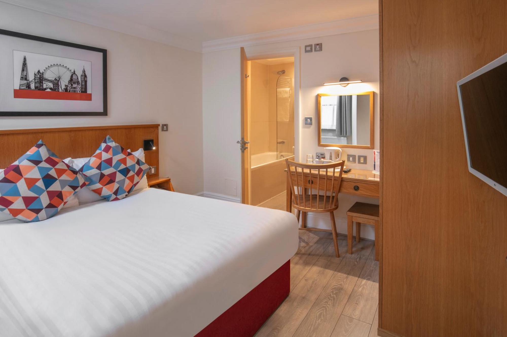 Standard Double Room Non-Smoking,1489371874:JPEG