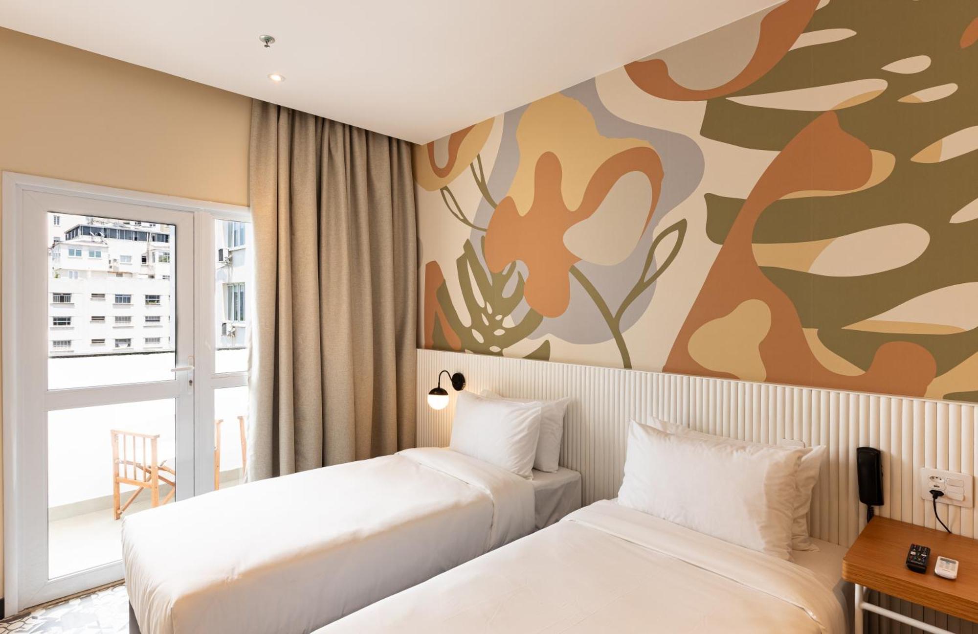 Quarto Twin com Varanda