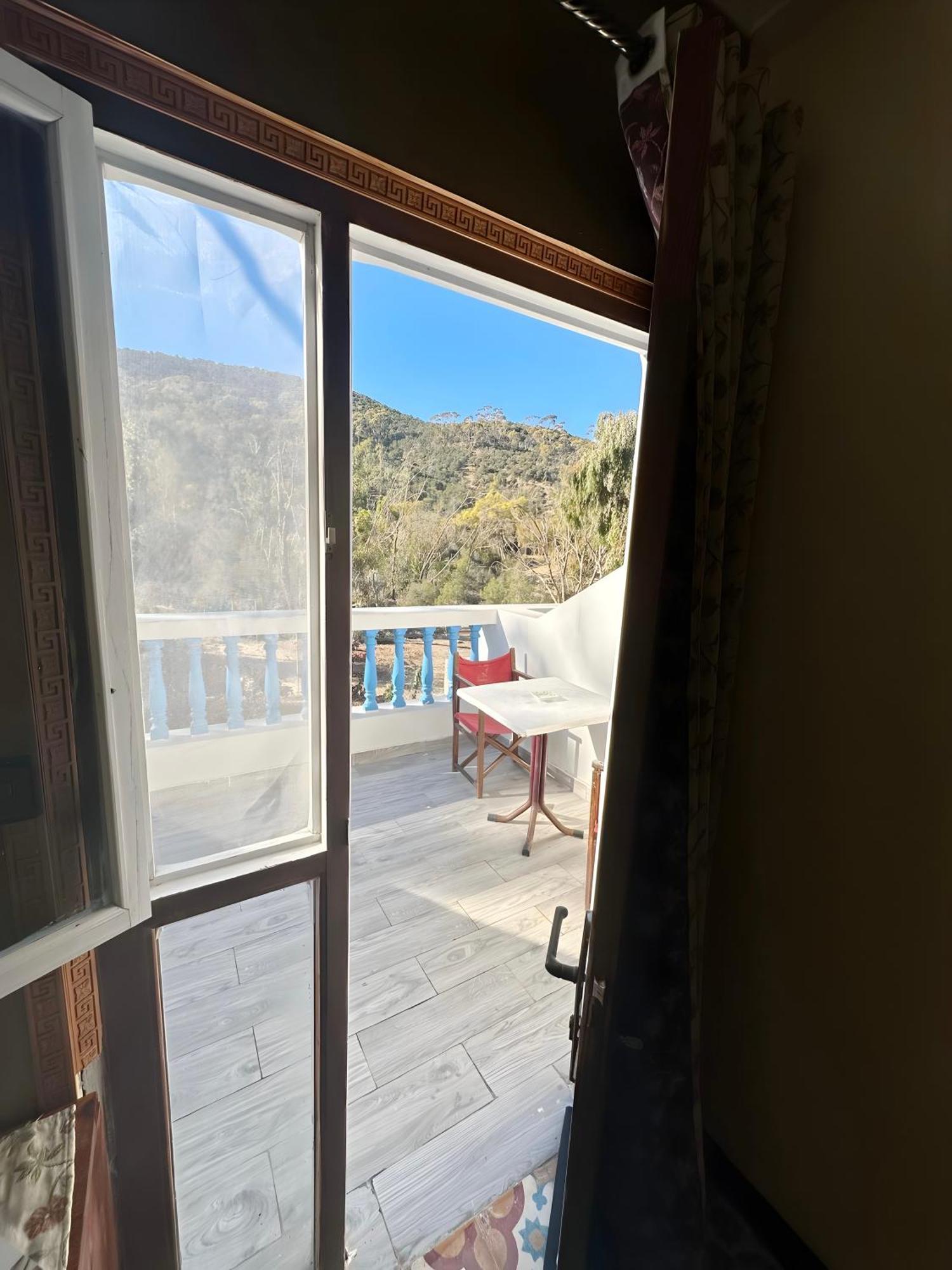 Twin Room with Mountain View