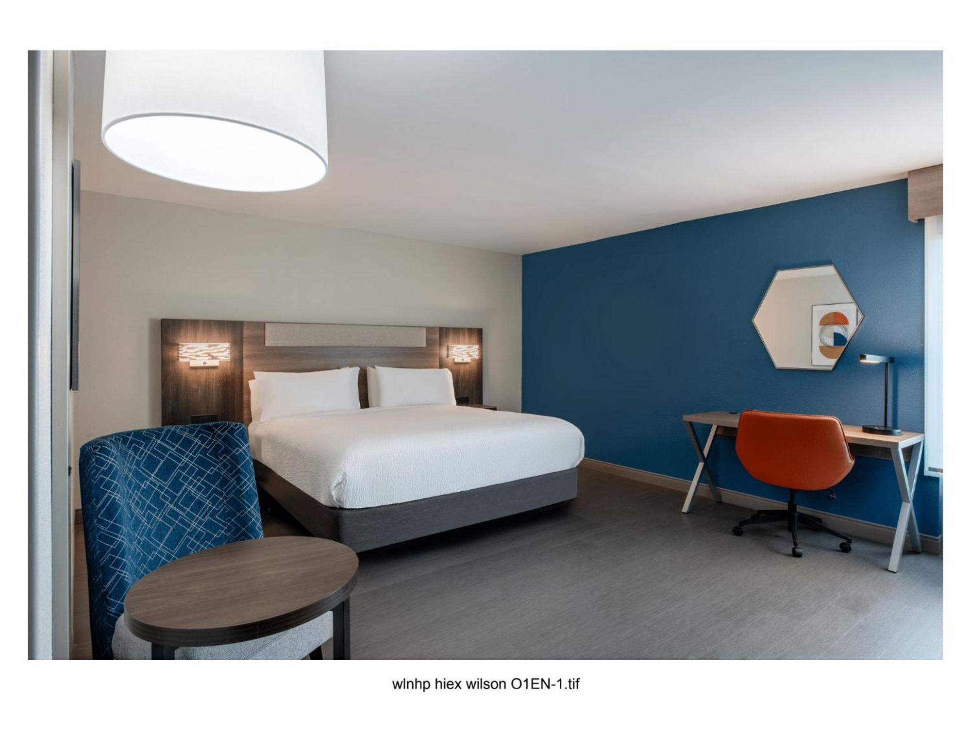 King Room Mobility Access or Hearing Accessible,1708092032:JPEG