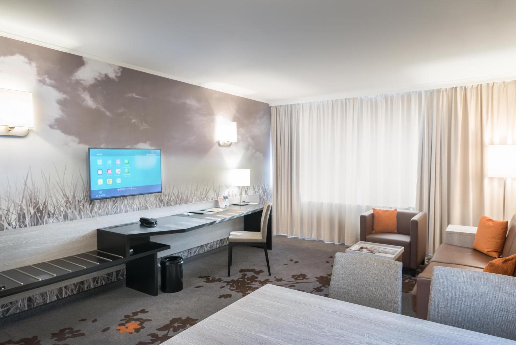 Suite (2 Adults and 2 Children)