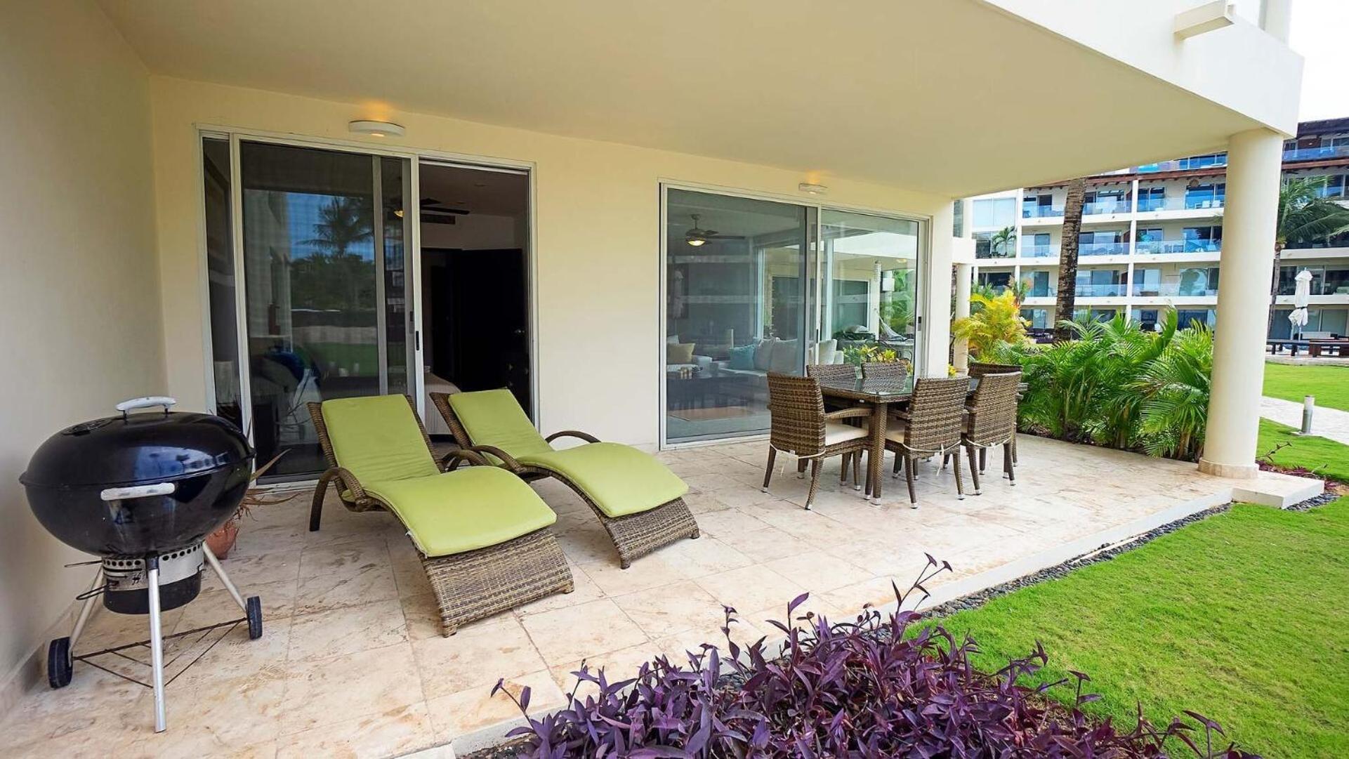 Apartment mit 1 Schlafzimmer und Poolblick (2 Erwachsene)