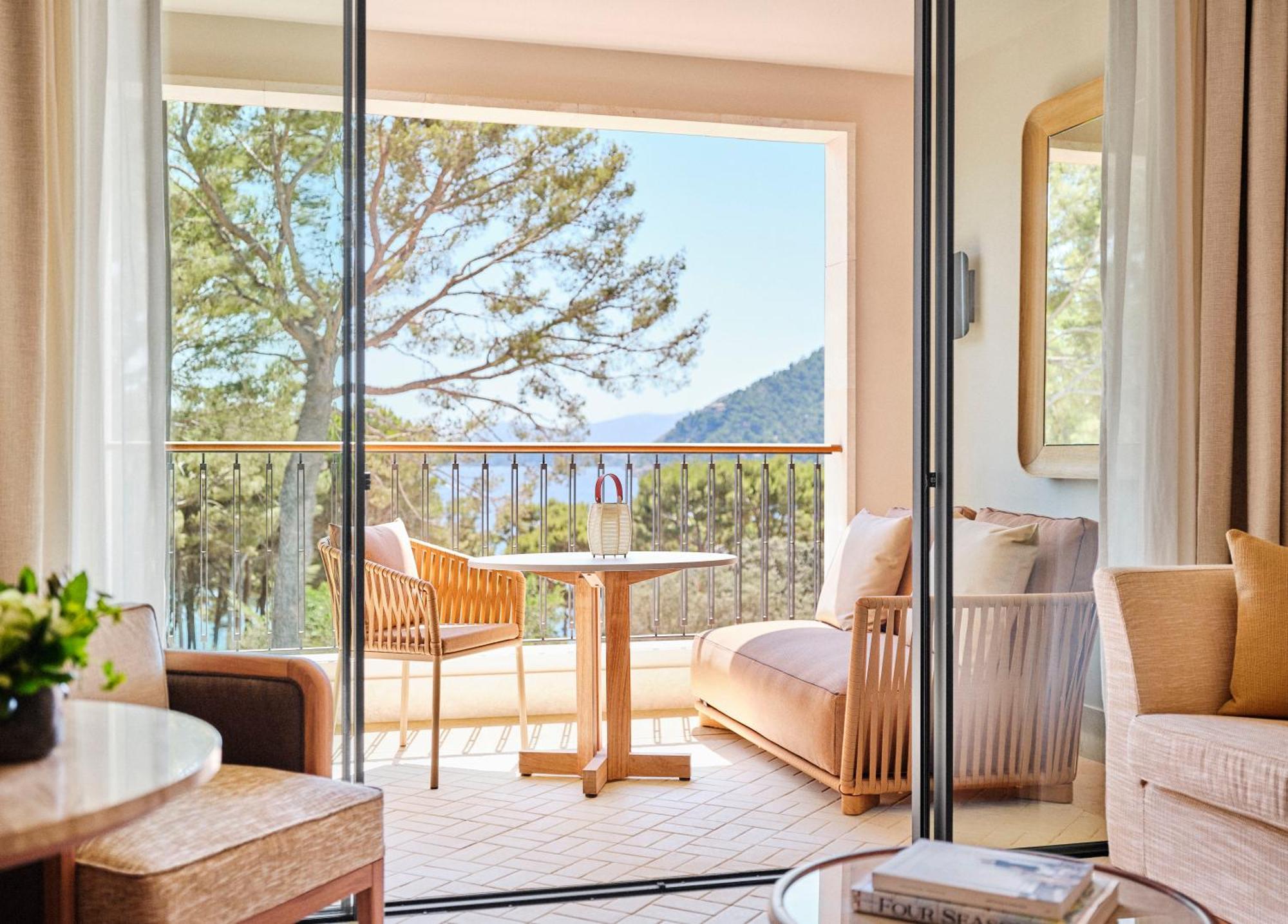 Pine View Accessible Room