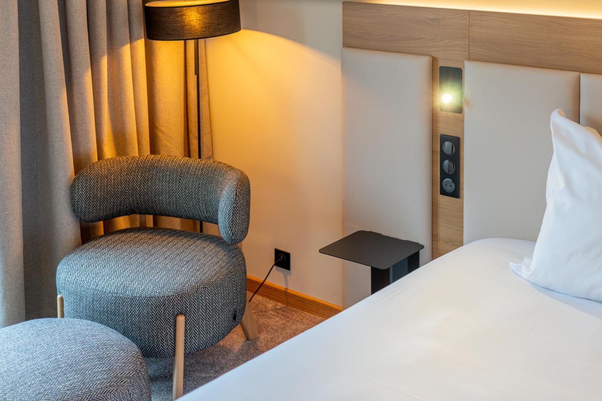 Deluxe King Room with Terrace - Non-Smoking