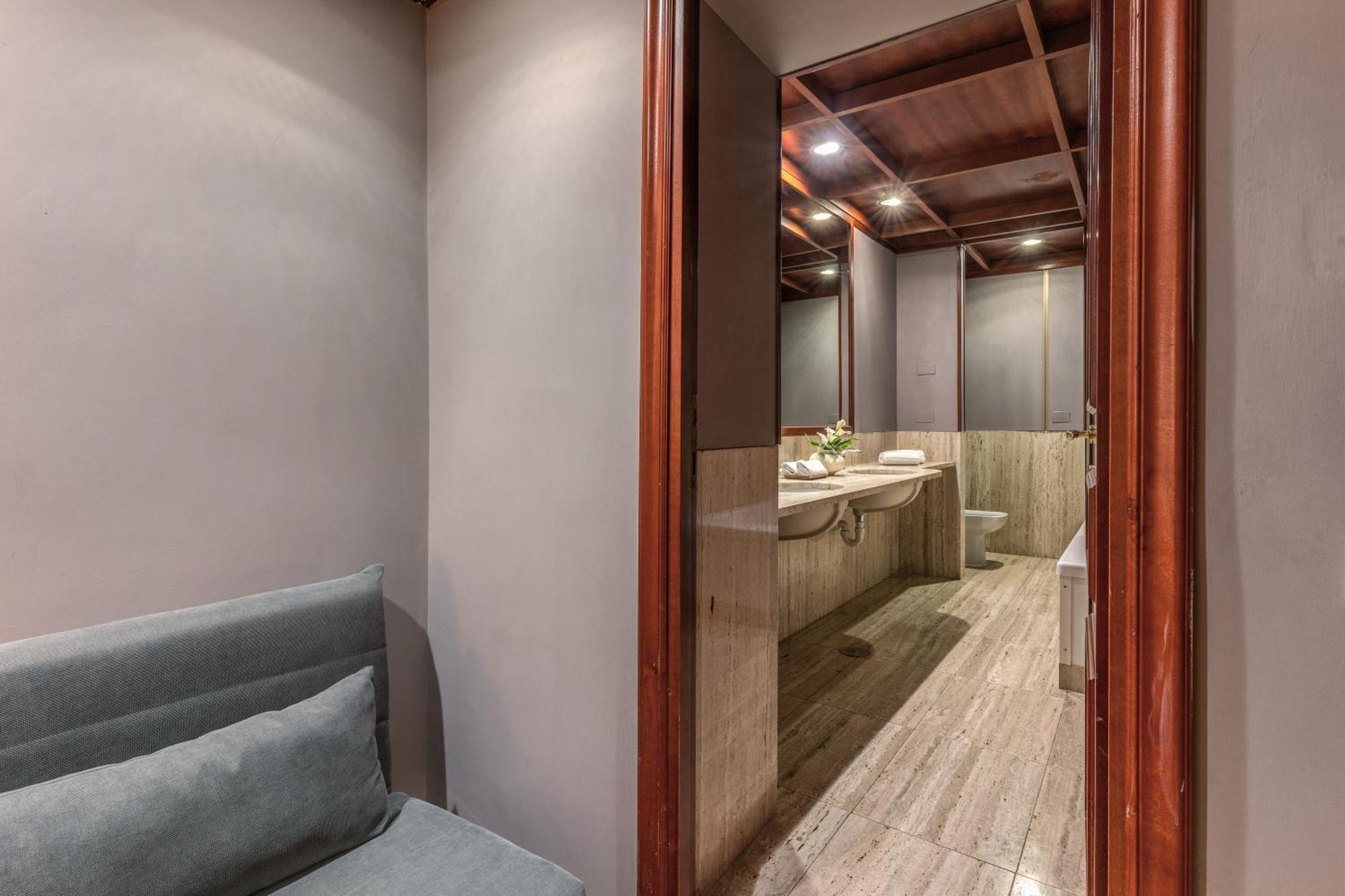 Quarto Superior com Cama de Casal ou 2 de Solteiro