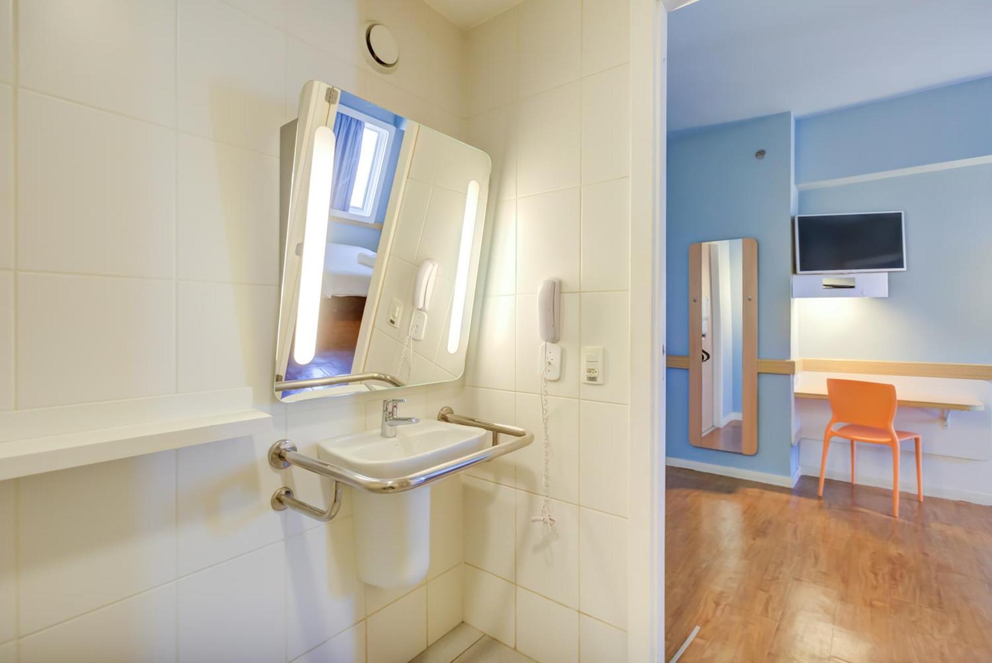 Quarto Standard - Acessível a Pessoas com Mobilidade Condicionada