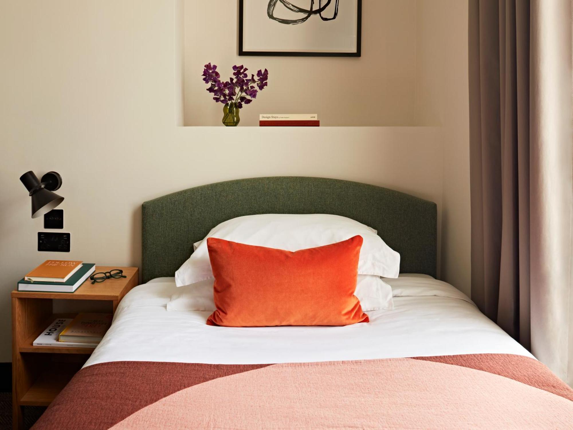 Small Room Single Bed