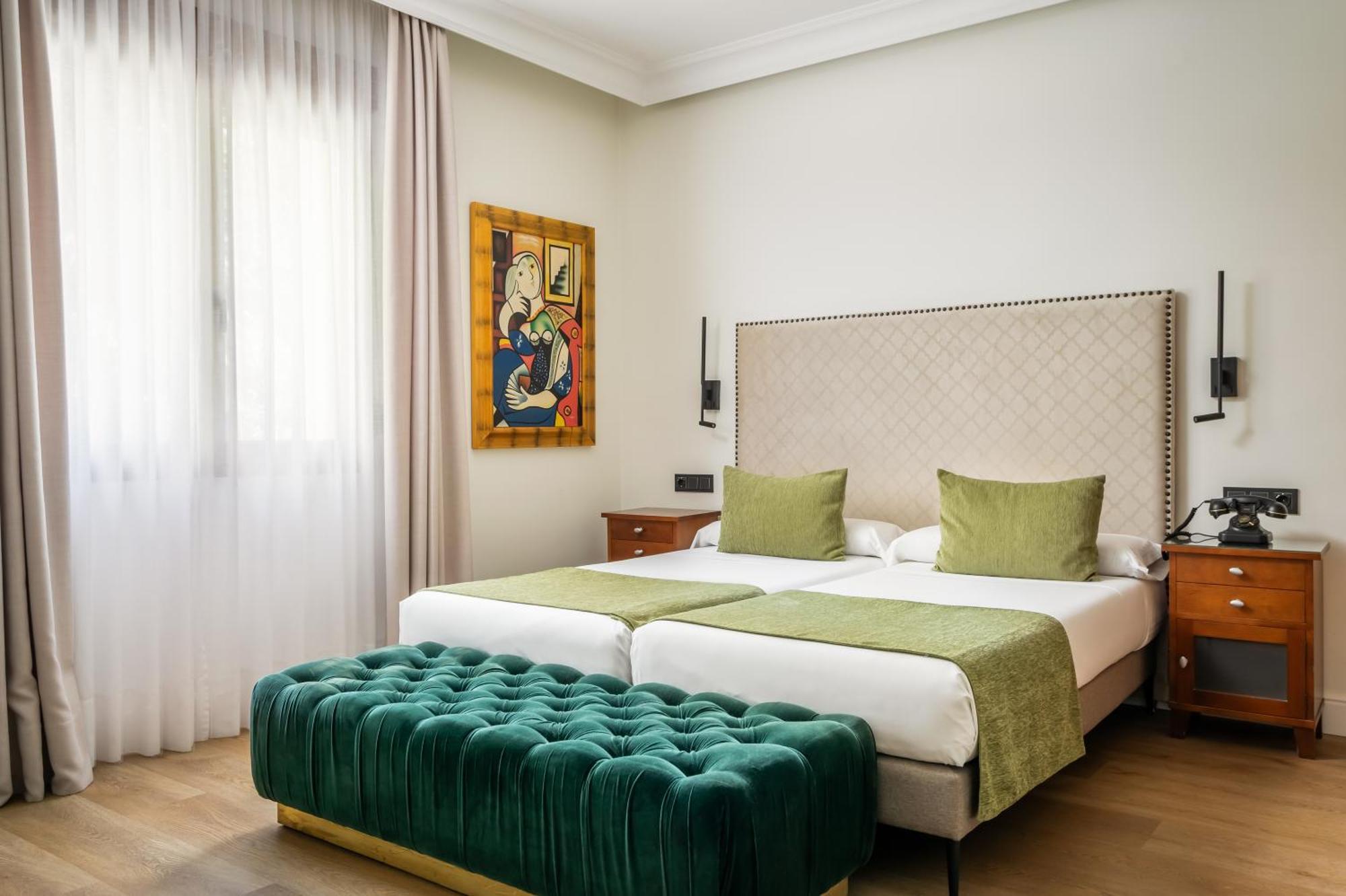 Superior Double Room,1697034386:JPEG