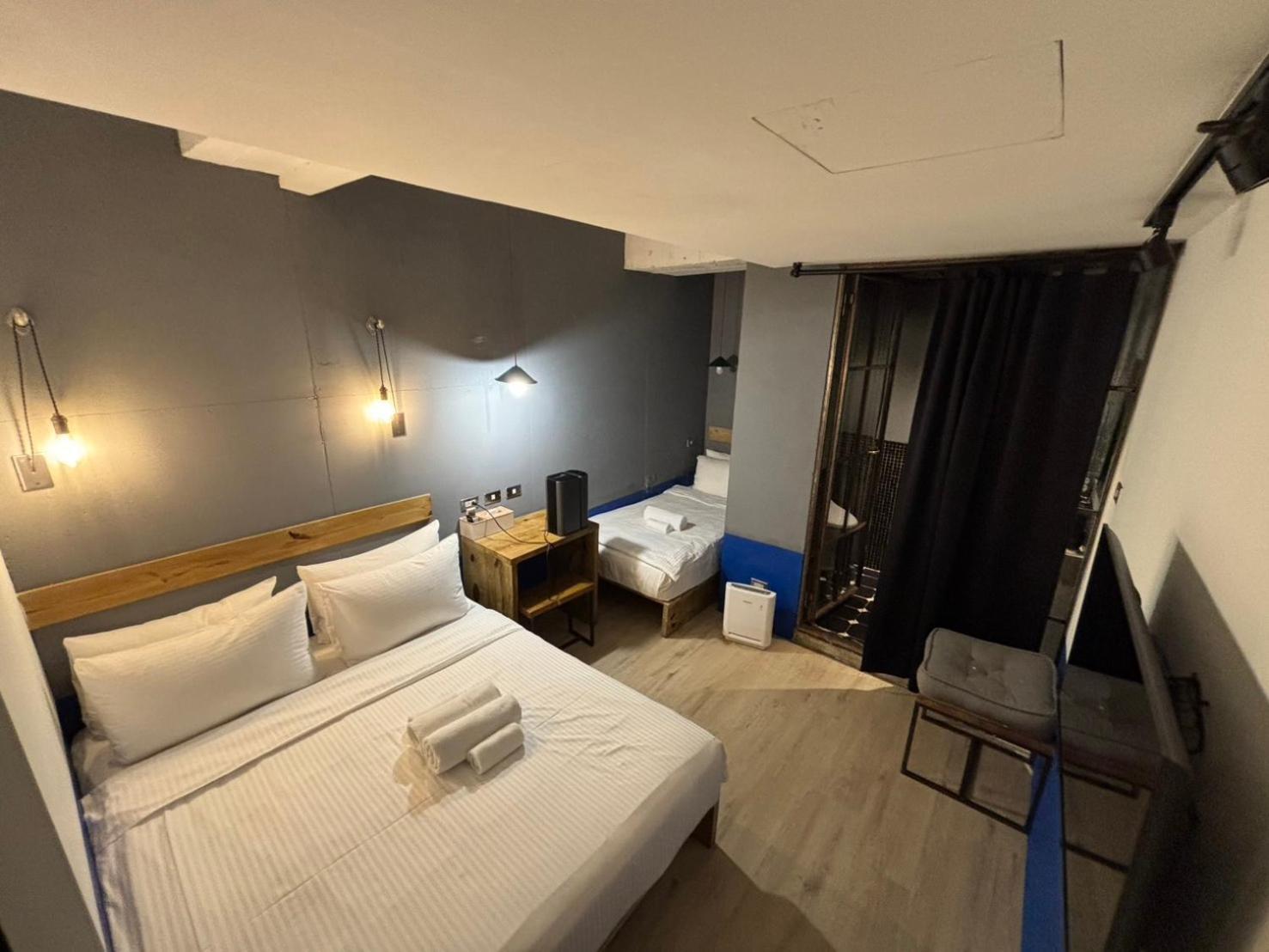 Triple Room with Private Bathroom