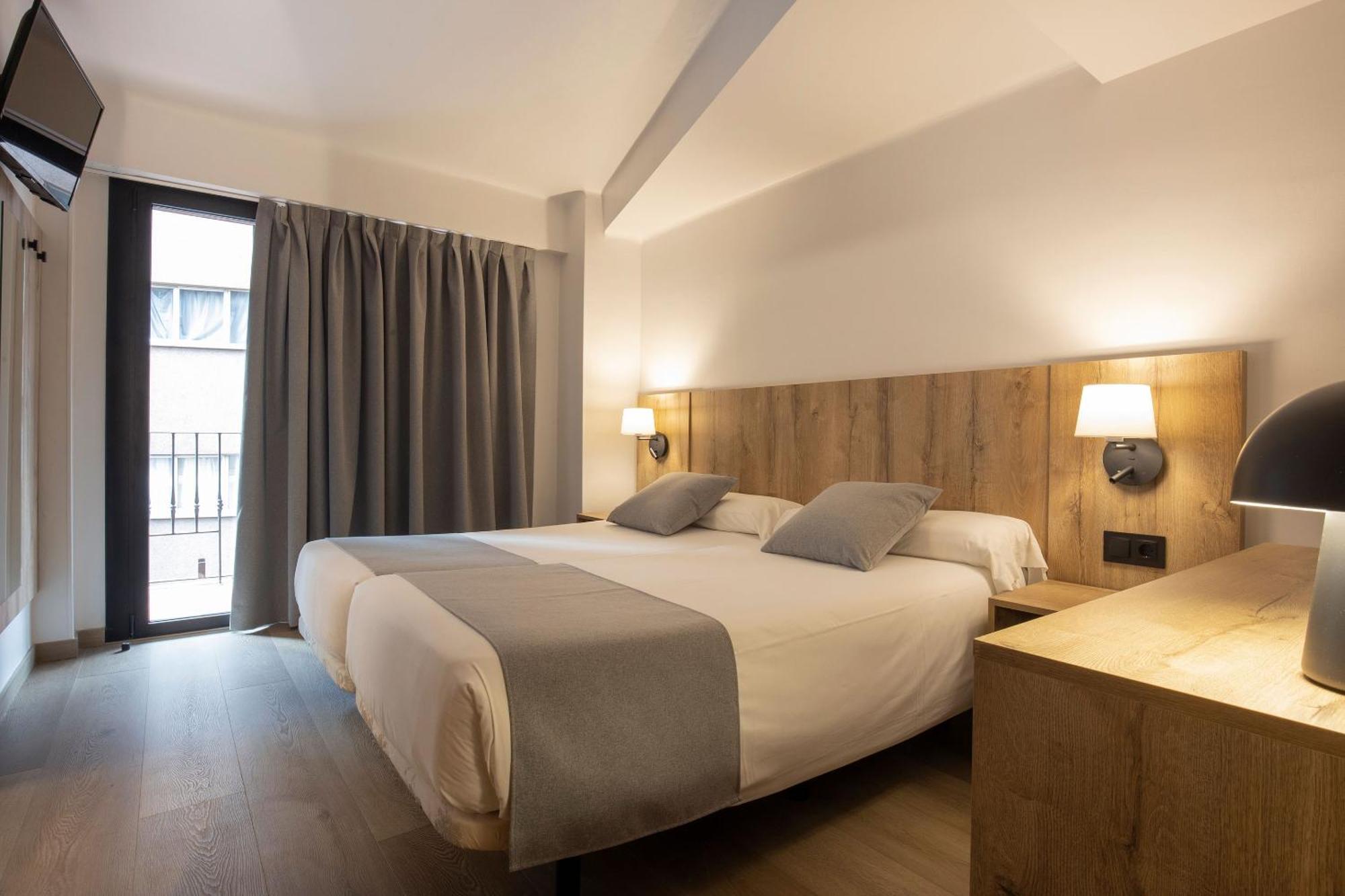 Chambre Double ou Lits Jumeaux