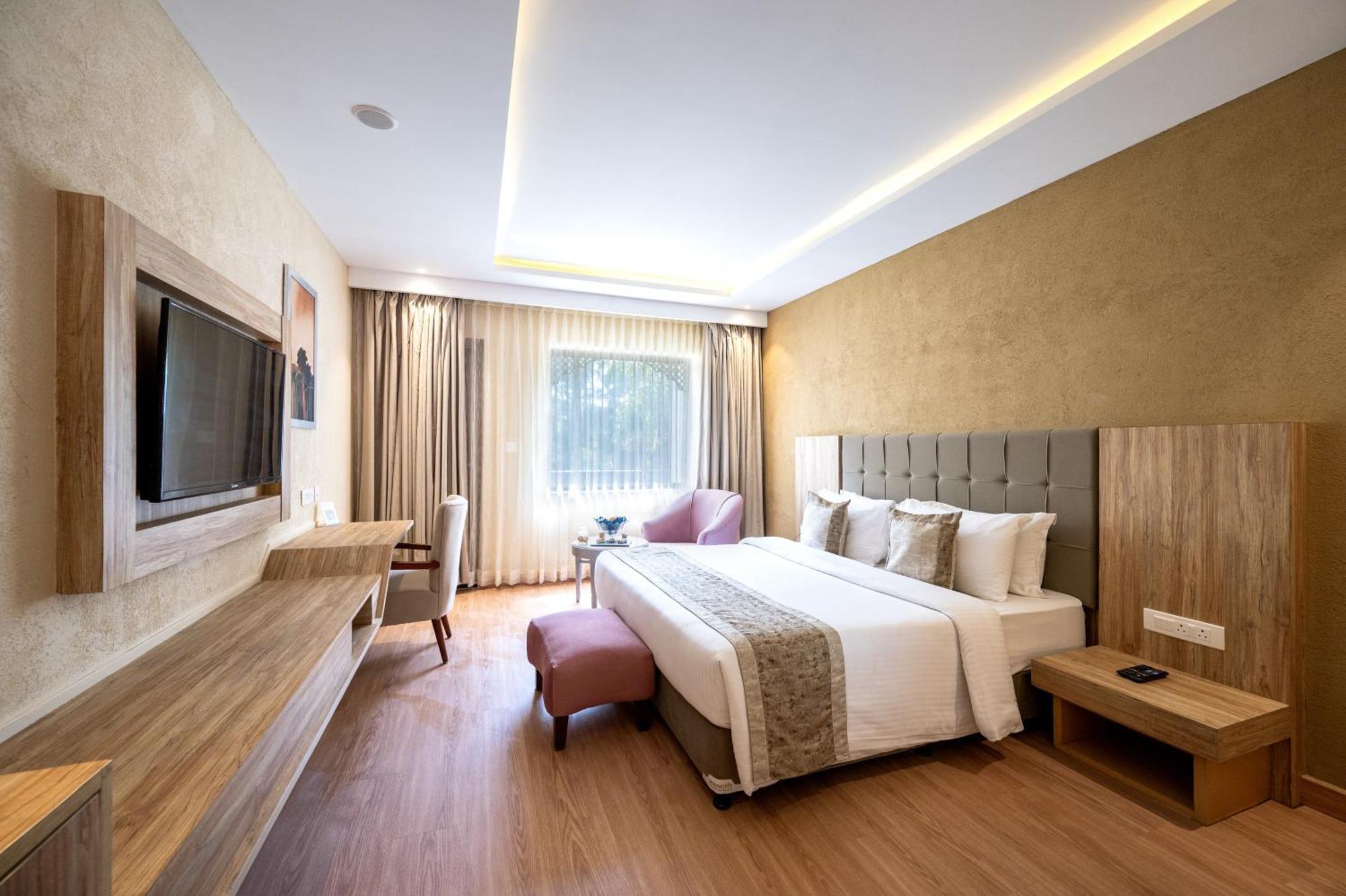 Standard King Room (Enjoy 20% off on Food and Beverage, Guaranteed Early Checkin and Late Checkout)