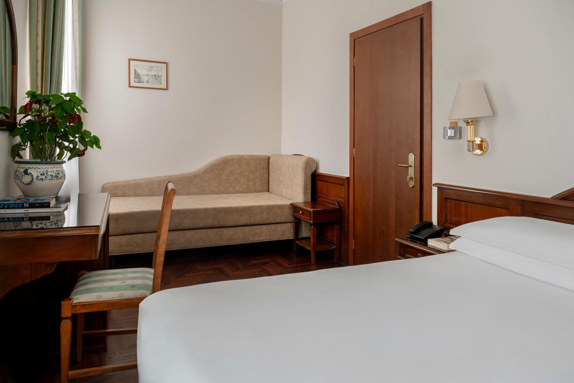 Chambre Triple