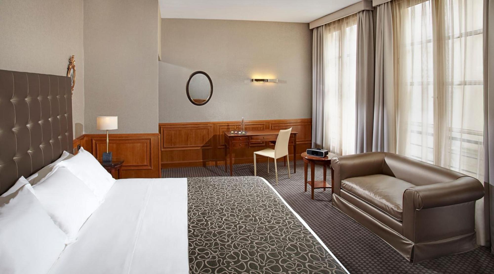 Grand Premium Double Room,1756503650:JPEG