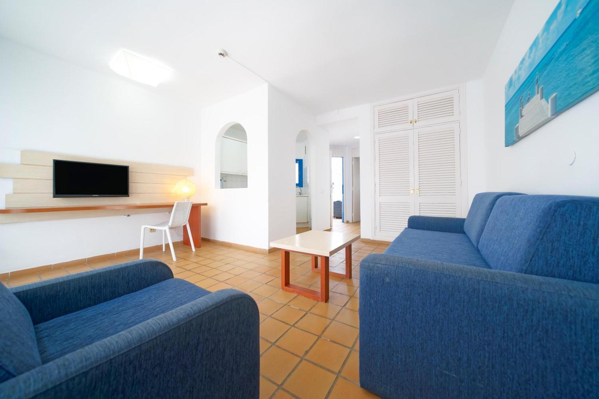Apartamento de 1 dormitorio con terraza