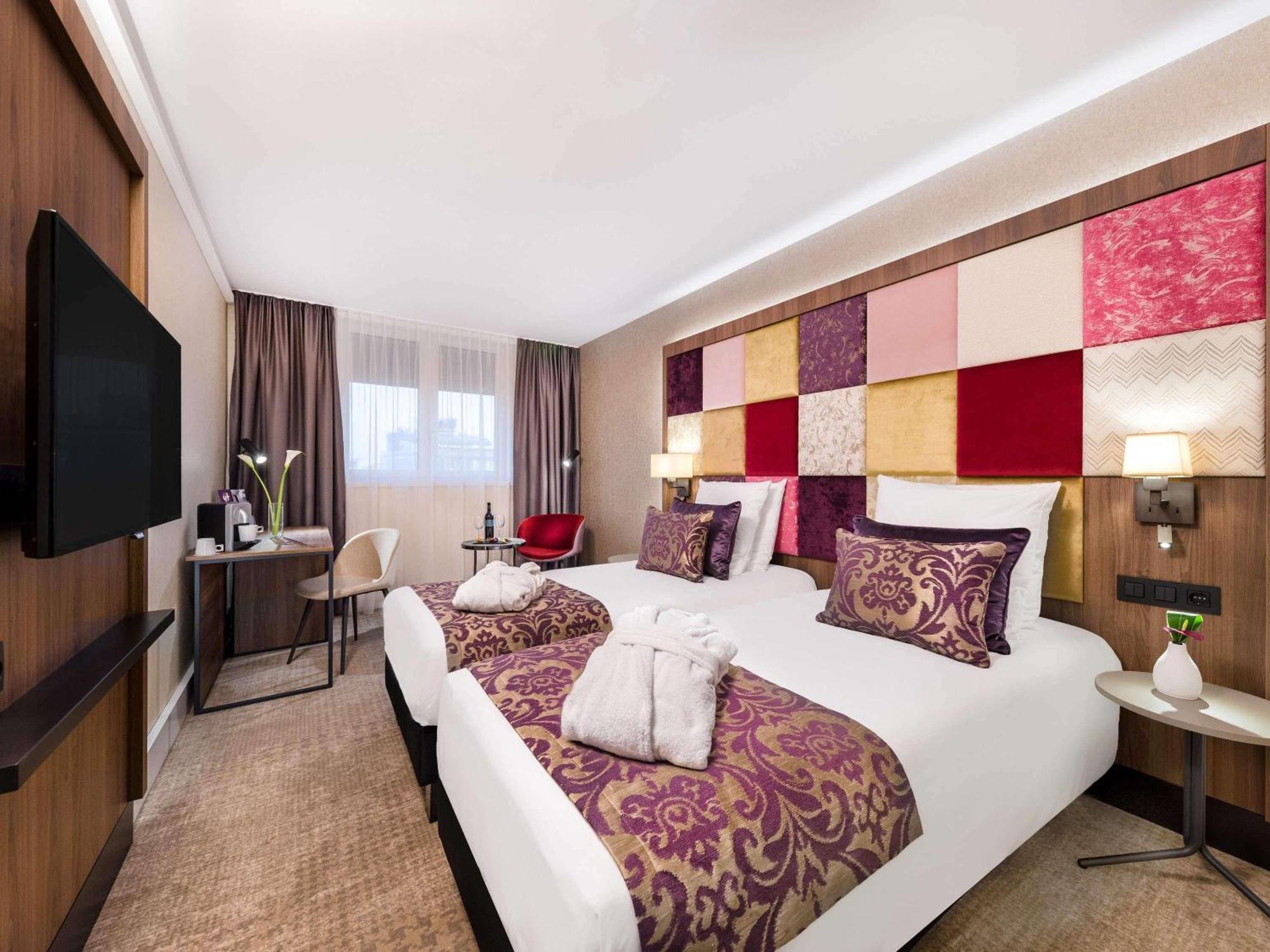 Quarto Privilege com 2 Camas de Solteiro
