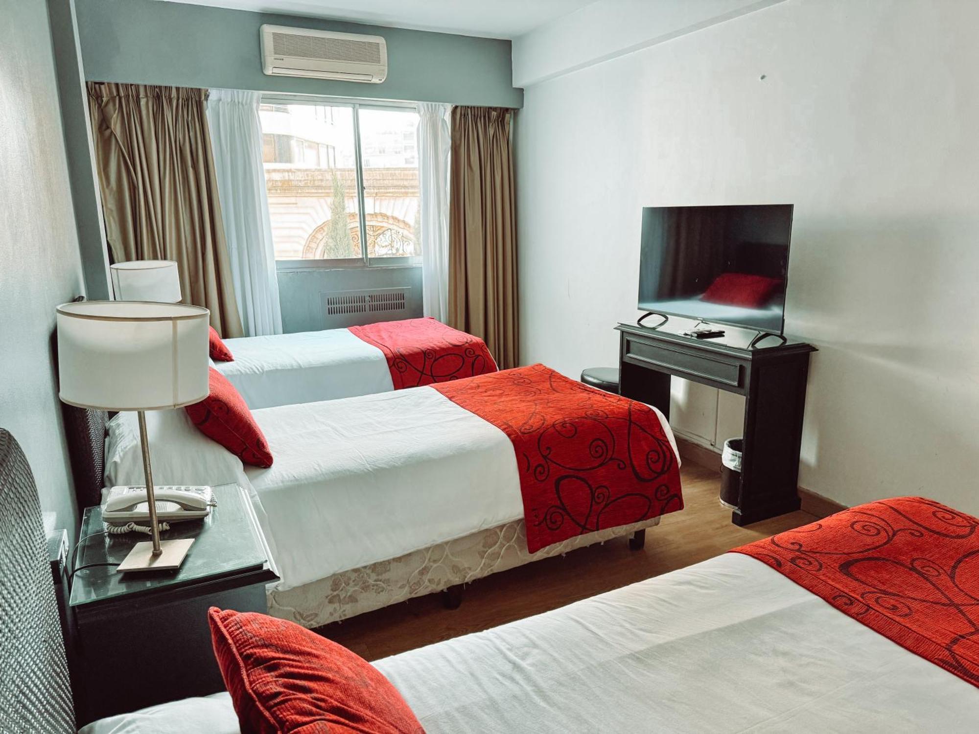 Quarto Triplo Standard