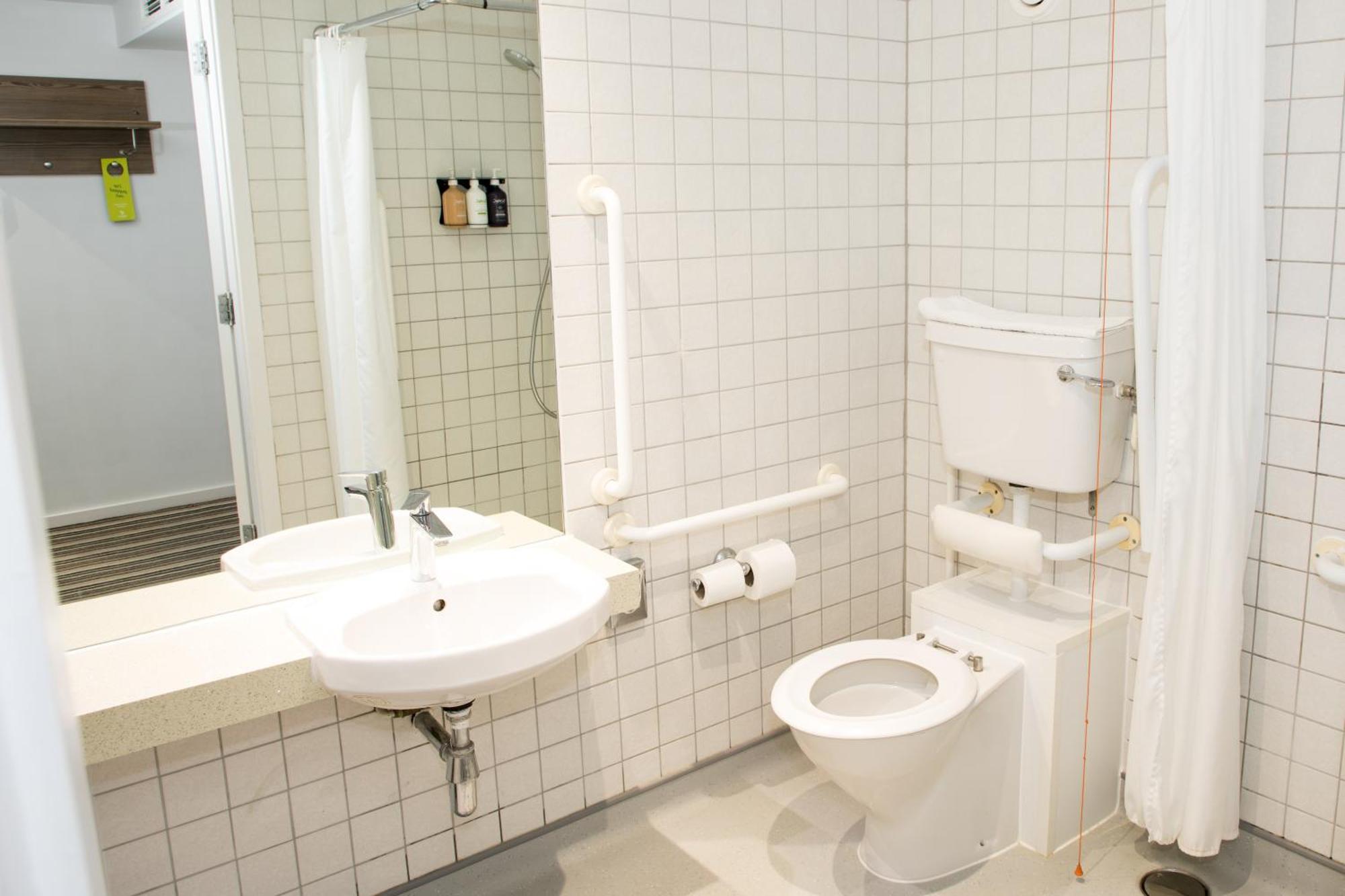 Standard Double Room Disability Access
