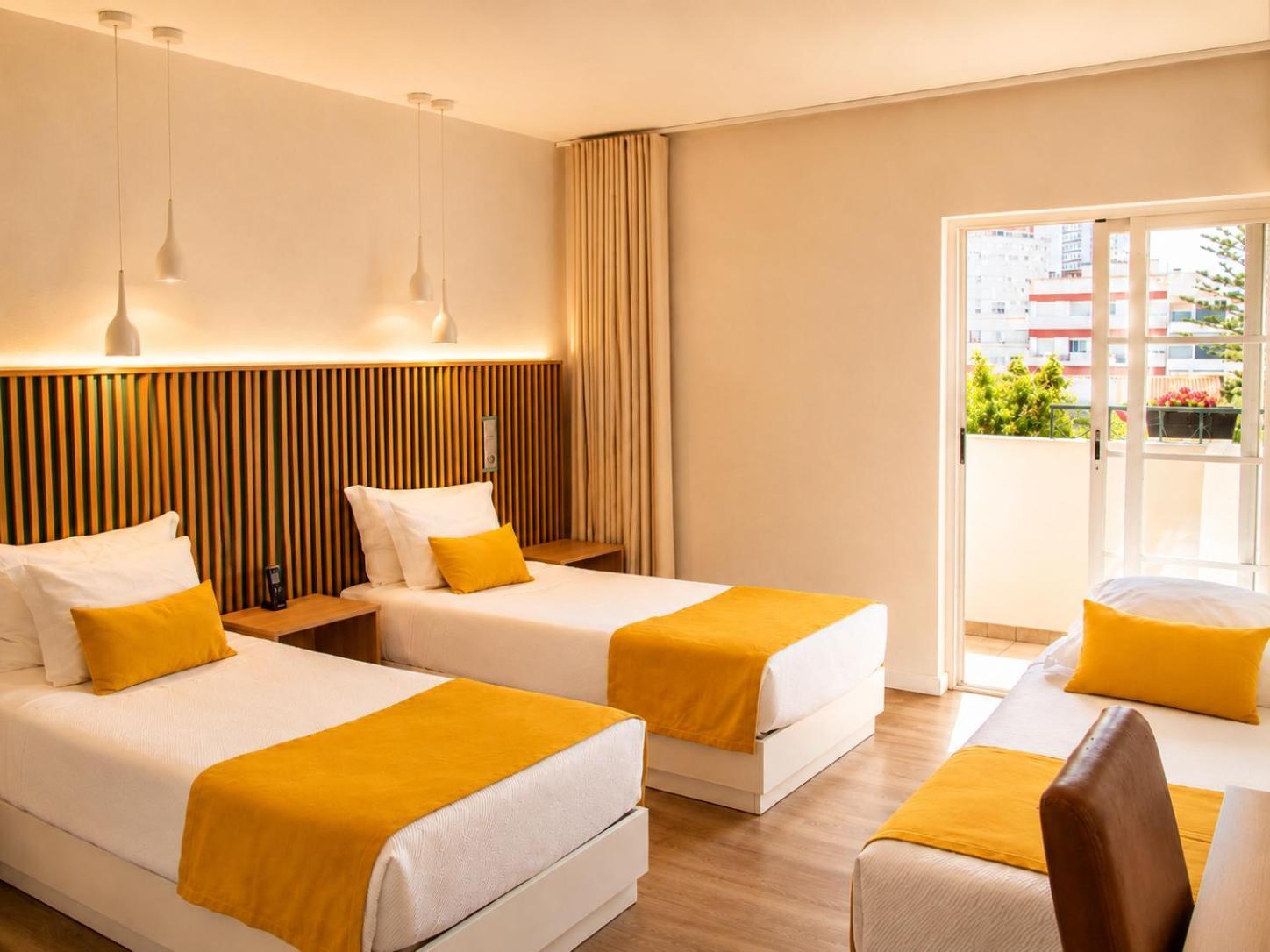Dreibettzimmer