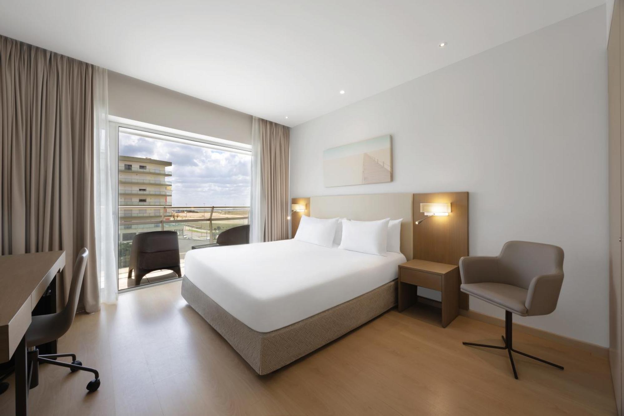 Standard Double or Twin Room with Sea View