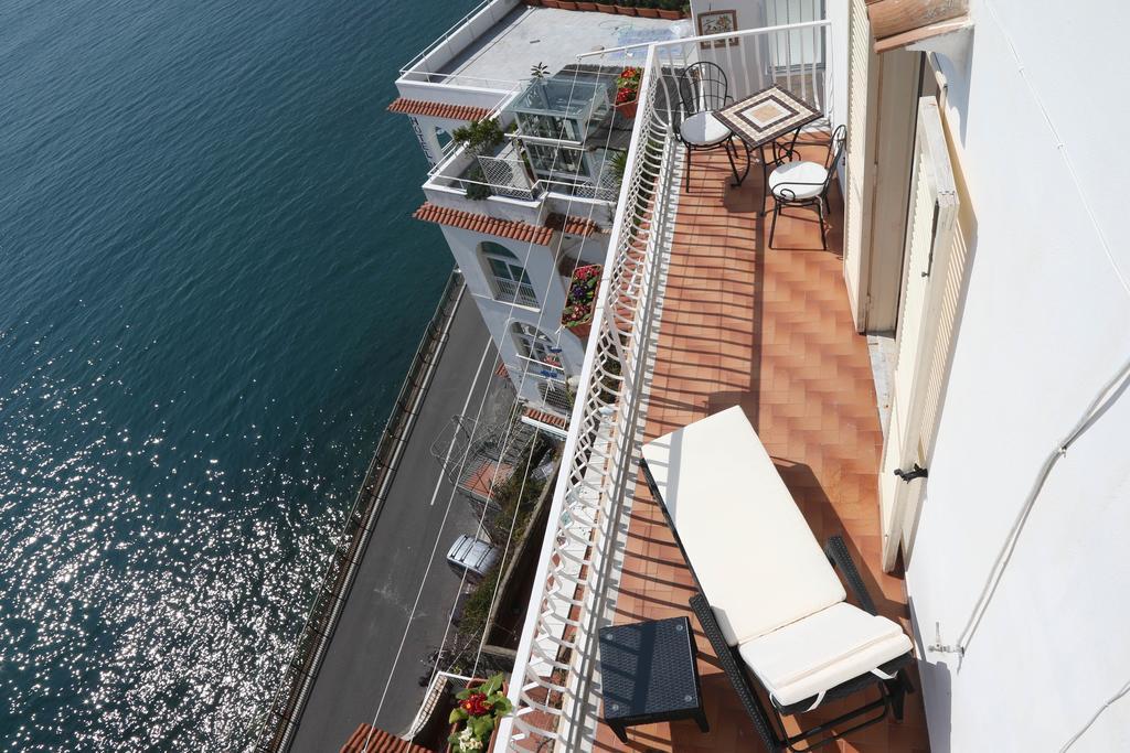 Prestige Tweepersoonskamer met Terras en Uitzicht op Zee