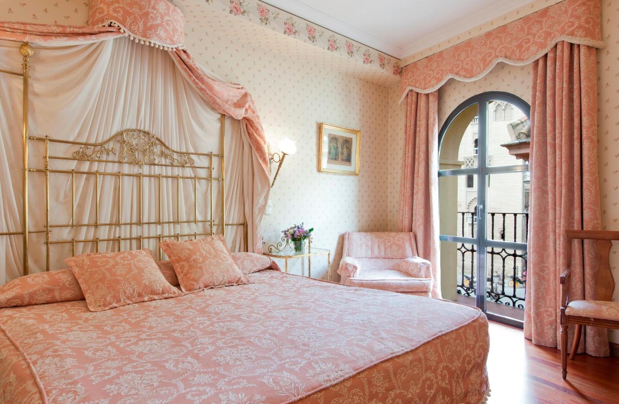 Chambre Double/Lits Jumeaux Supérieure