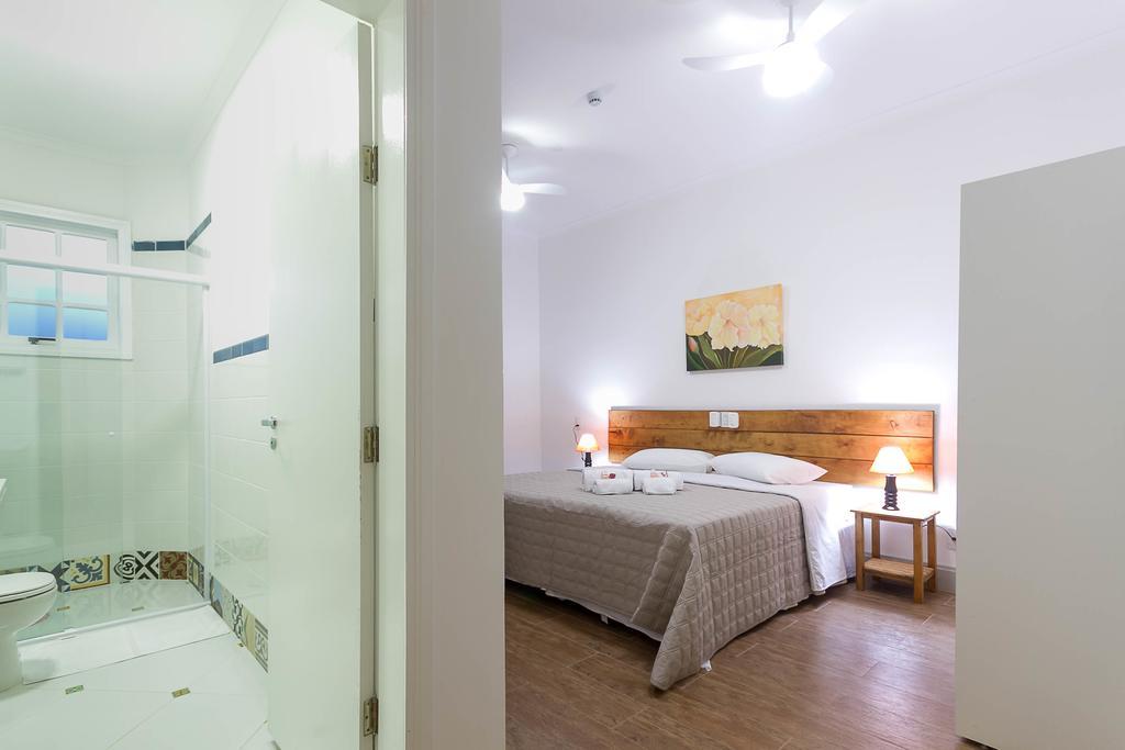 Standard Double or Twin Room,218979602:JPEG
