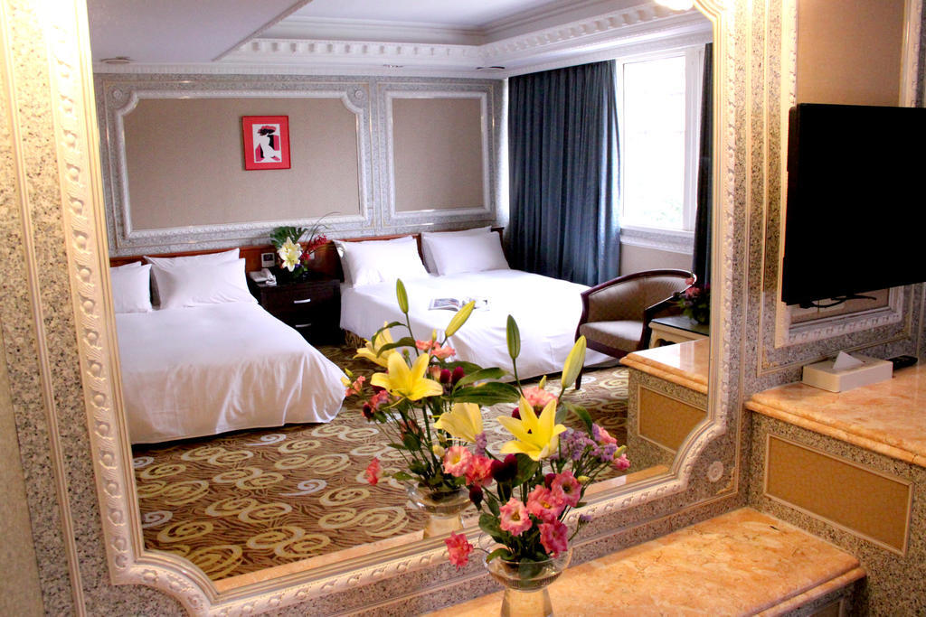 Standard Family Room
